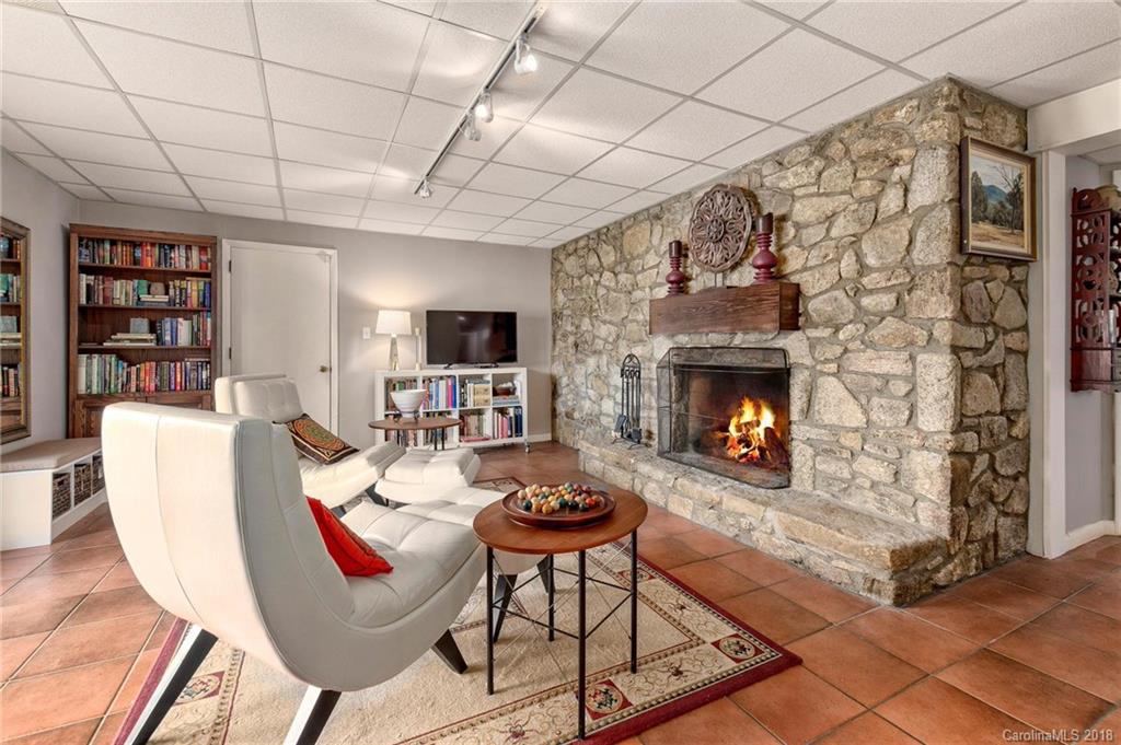 304 Lakeshore Drive Asheville NC 28804