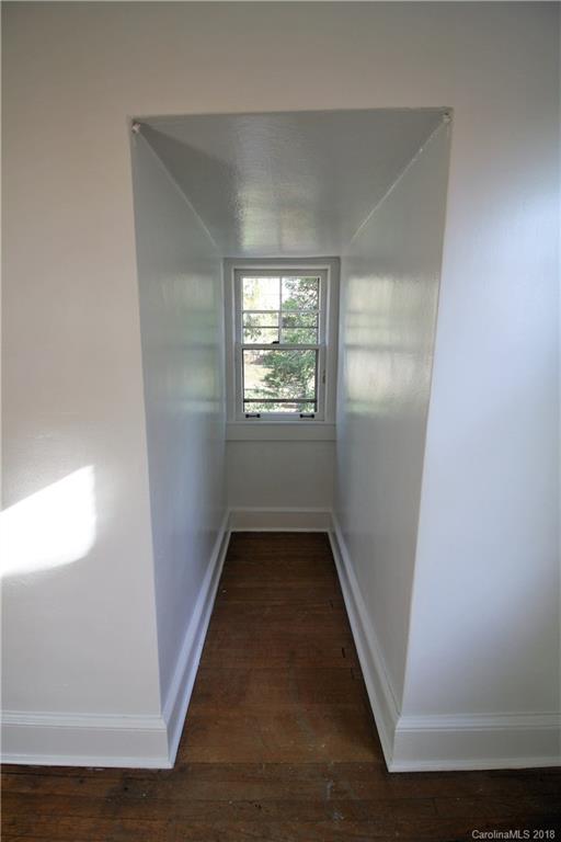 40 Woodvale Avenue Asheville NC 28804