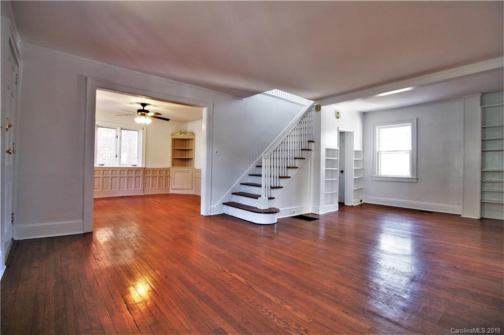 40 Woodvale Avenue Asheville NC 28804