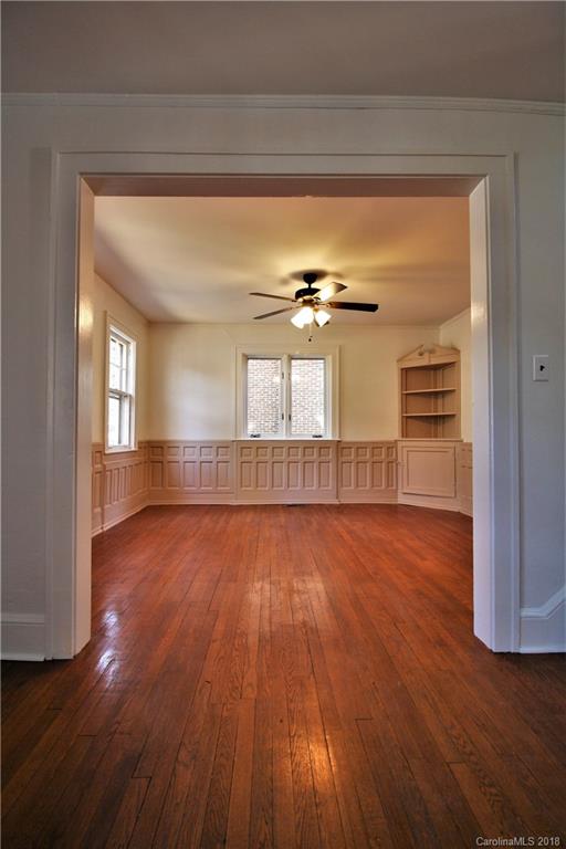 40 Woodvale Avenue Asheville NC 28804