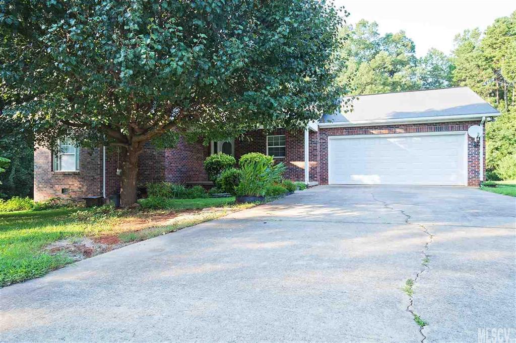 8310 Cedar Bark Street Hickory NC 28602