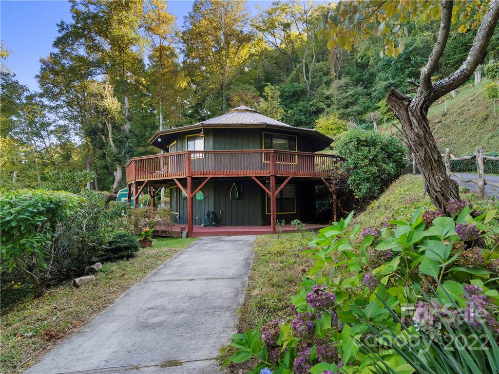 850 Mount Valley Road Waynesville NC 28785