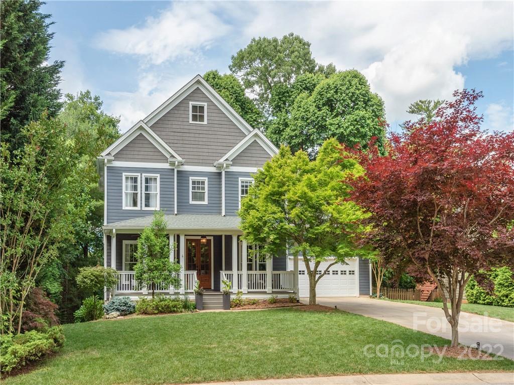 16 Dianthus Drive Asheville NC 28803