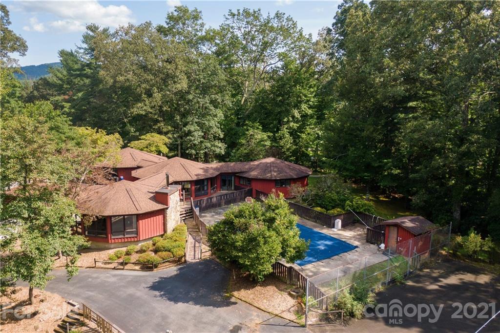 886 Hart Road Pisgah Forest NC 28768