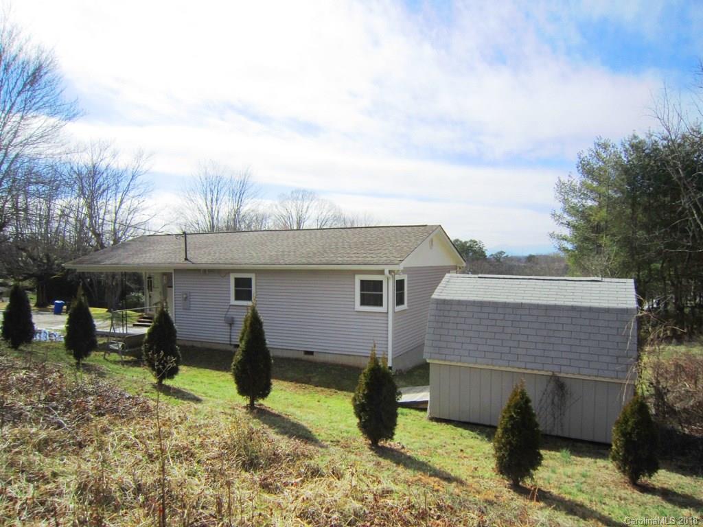 12 Oakland Street Weaverville NC 28787