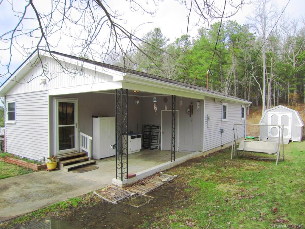 12 Oakland Street Weaverville NC 28787