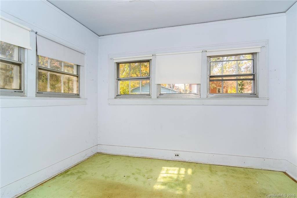 60 Henrietta Street Asheville NC 28801