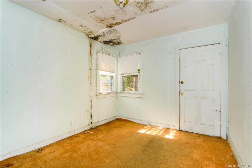 60 Henrietta Street Asheville NC 28801
