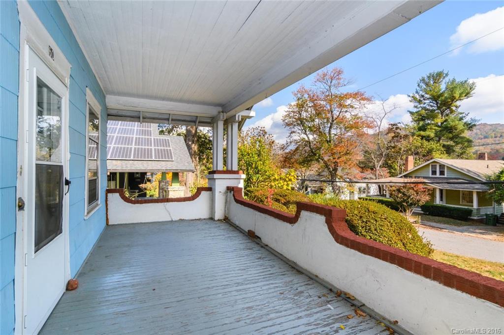 60 Henrietta Street Asheville NC 28801