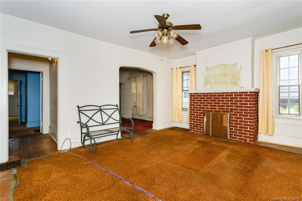 60 Henrietta Street Asheville NC 28801