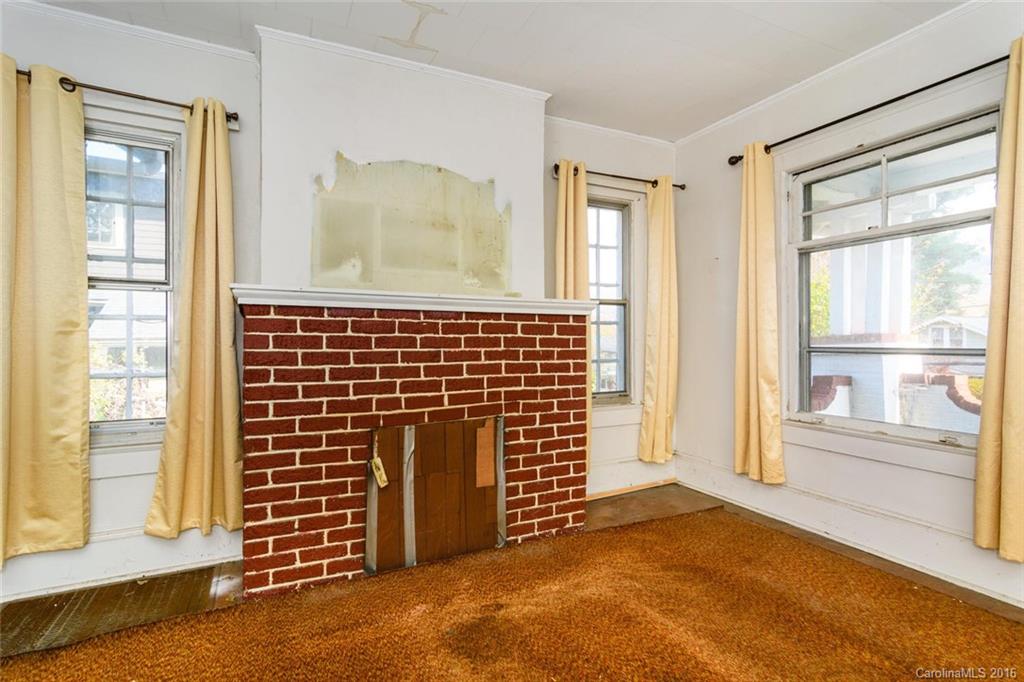 60 Henrietta Street Asheville NC 28801