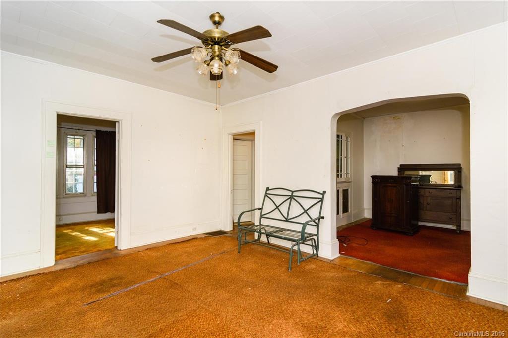 60 Henrietta Street Asheville NC 28801