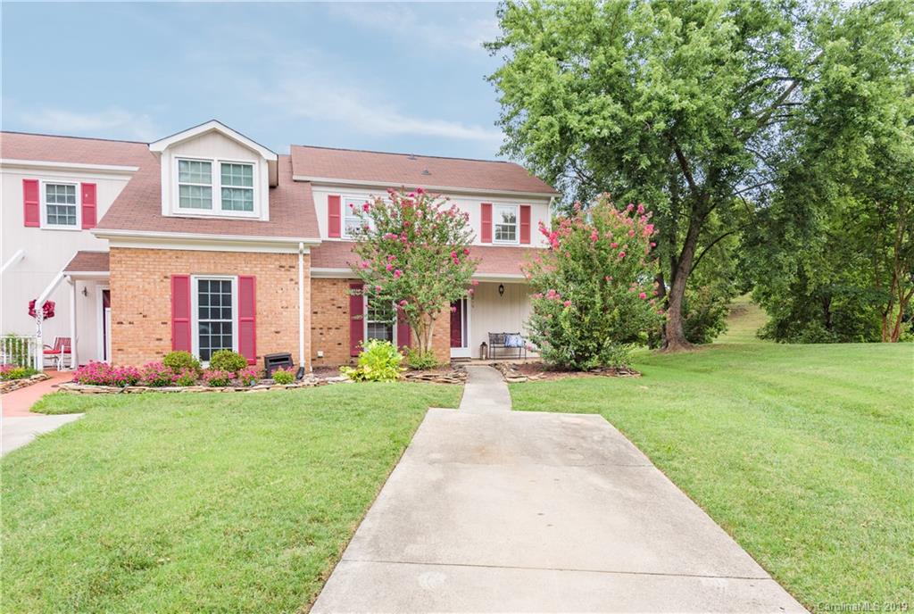 6810 El Greco Court Charlotte NC 28226