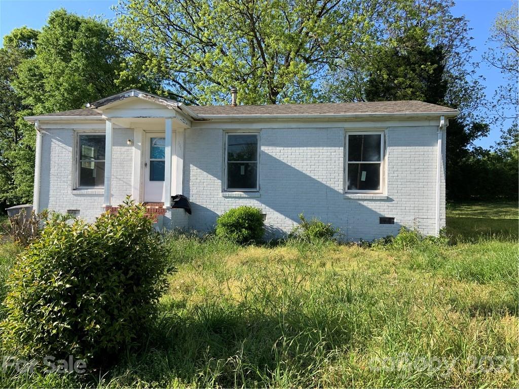 321 Cemetery Street Charlotte NC 28216
