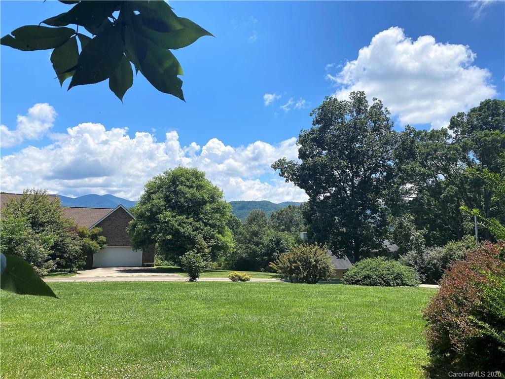 41 Forest Knoll Drive Weaverville NC 28787
