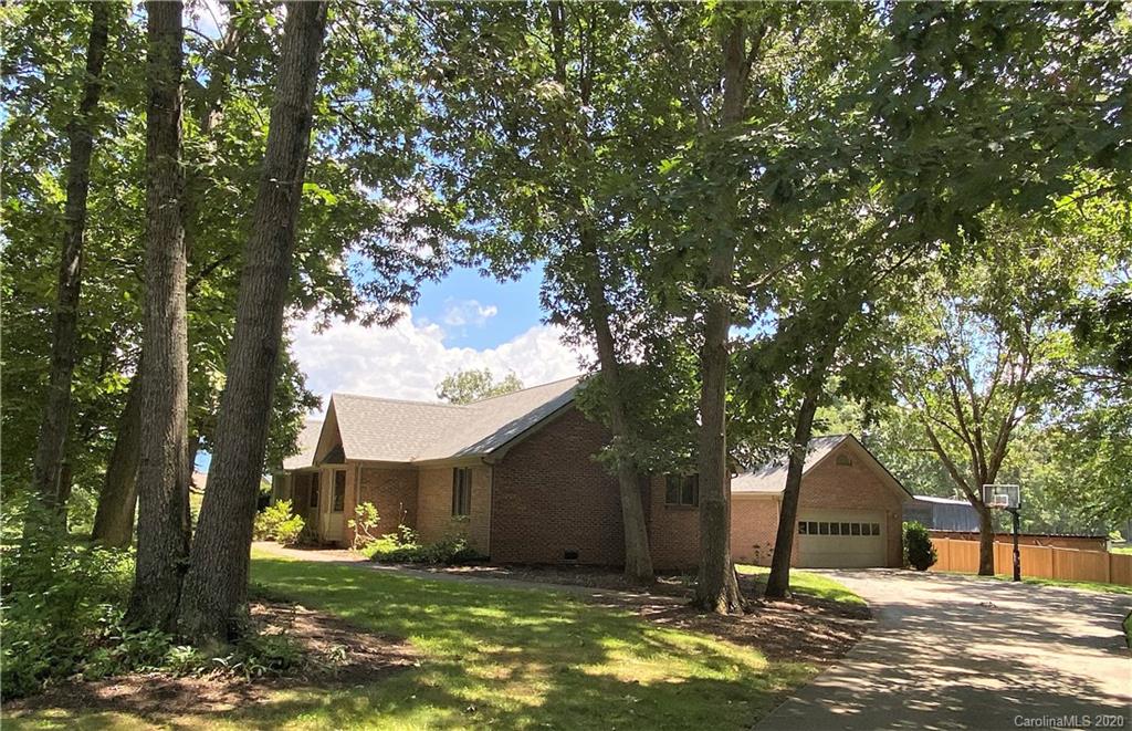 41 Forest Knoll Drive Weaverville NC 28787