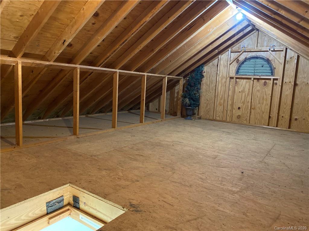 41 Forest Knoll Drive Weaverville NC 28787