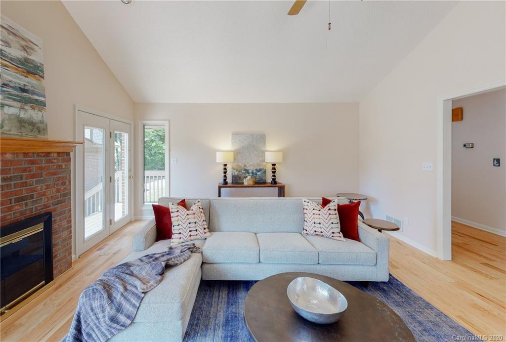 41 Forest Knoll Drive Weaverville NC 28787
