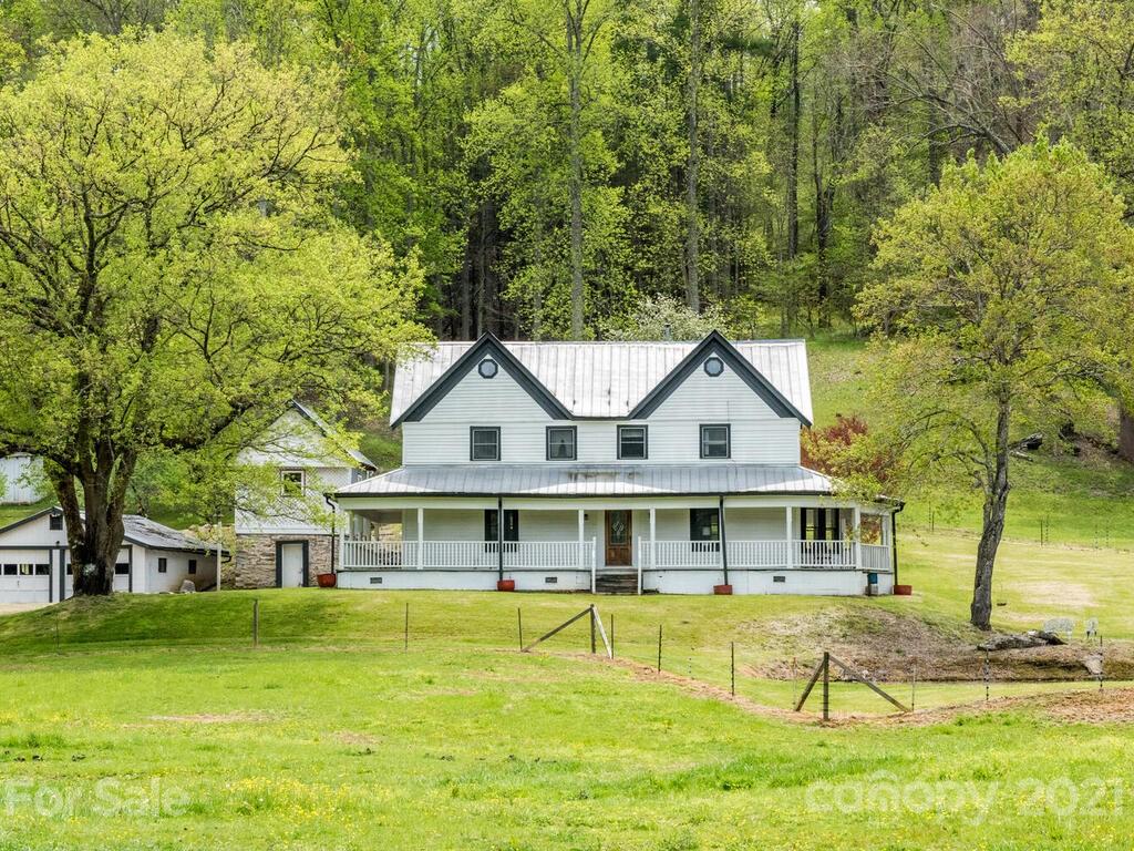 1079 Barnardsville Highway Weaverville NC 28787