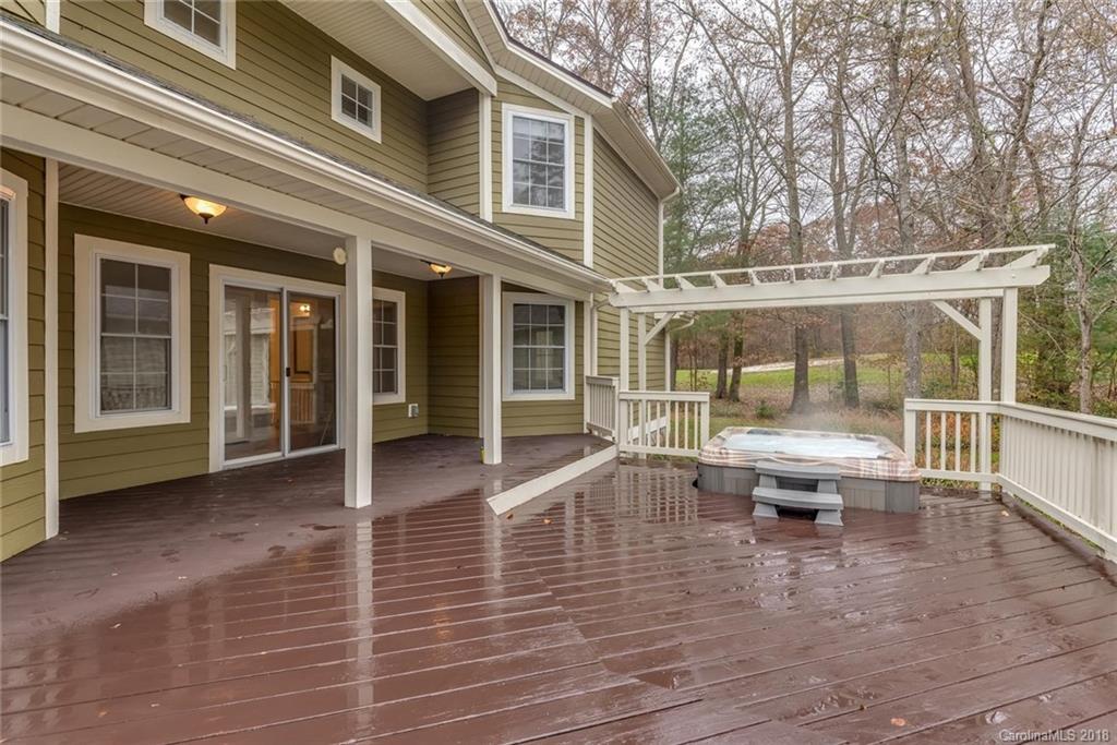 115 Fairway View Drive Etowah NC 28729