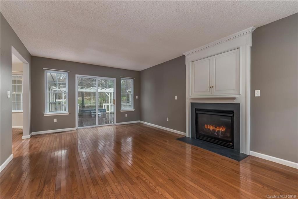115 Fairway View Drive Etowah NC 28729
