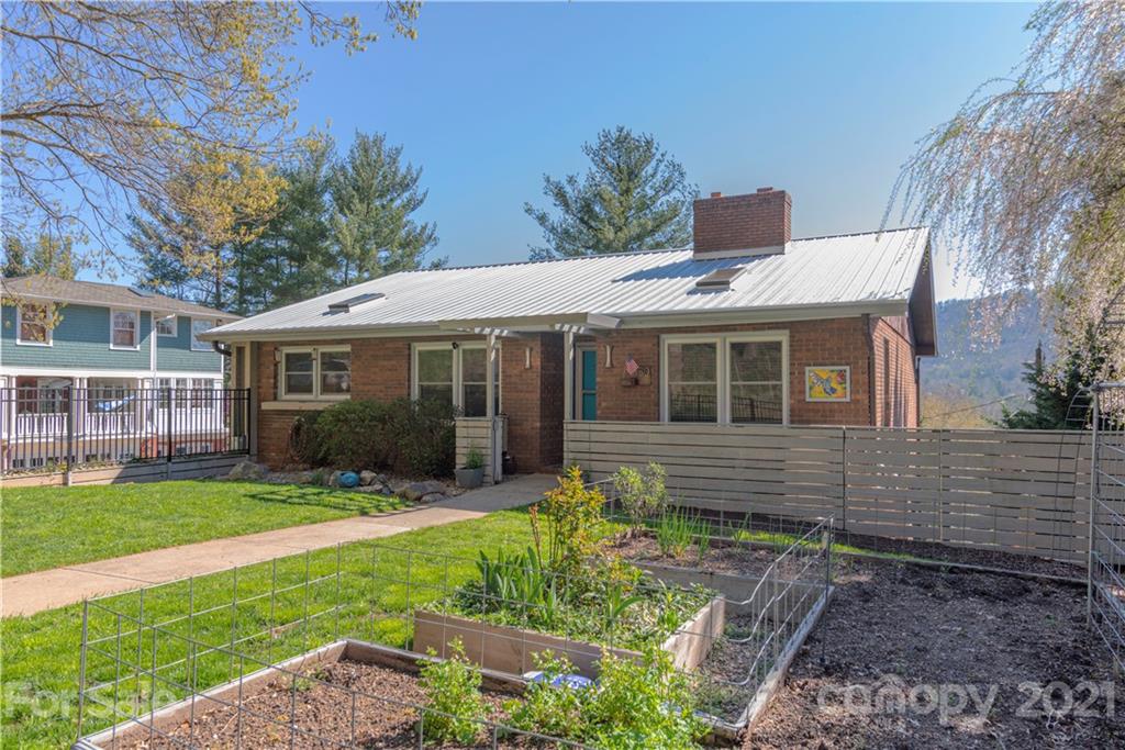 150 Cambridge Road Asheville NC 28804