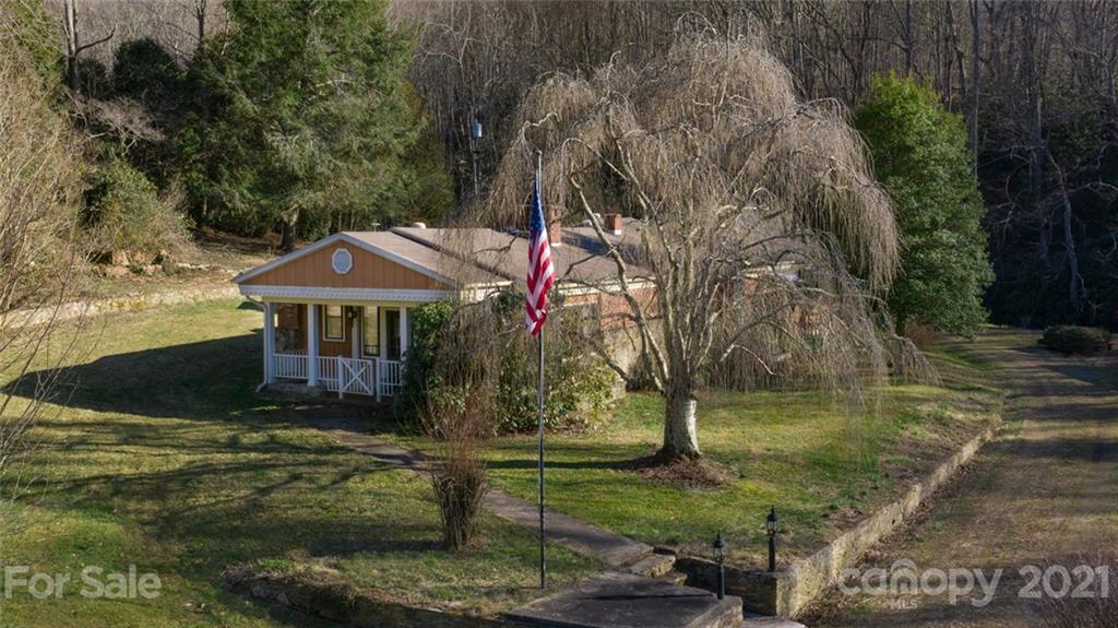 261 Hookers Gap Road Leicester NC 28748