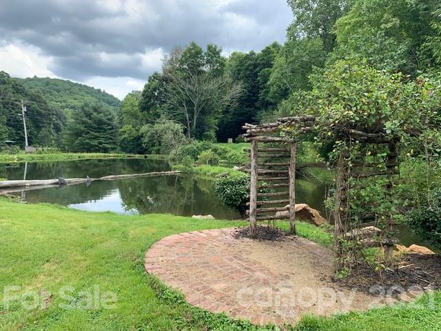 2854 Puncheon Fork Road Mars Hill NC 28754