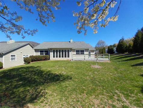 41 Cedarcliff Circle Asheville NC 28803