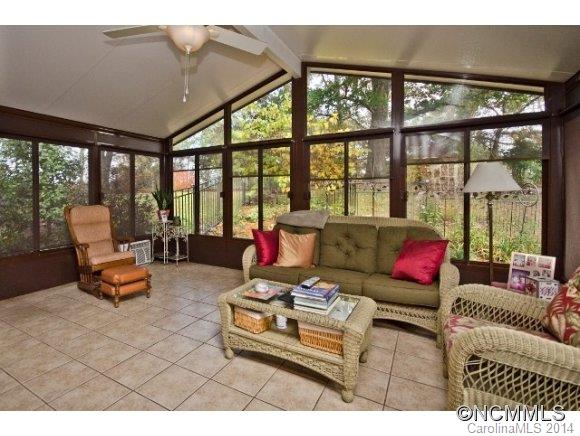 89 Hidden Falls Drive Asheville NC 28804