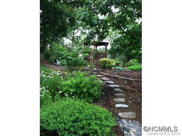 89 Hidden Falls Drive Asheville NC 28804