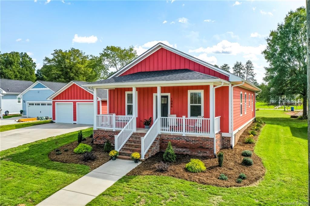1086 33rd Avenue Loop NE Hickory NC 28601
