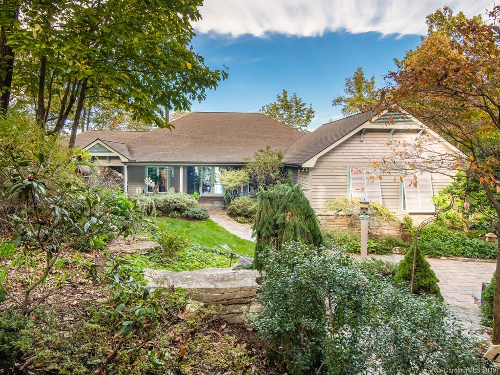125 Berry Creek Drive Flat Rock NC 28731