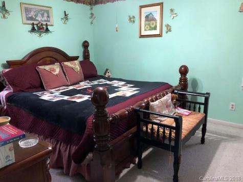 91 Duncan Street Spruce Pine NC 28777