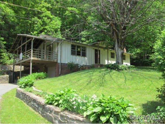 405 Pinewood Drive Waynesville NC 28786