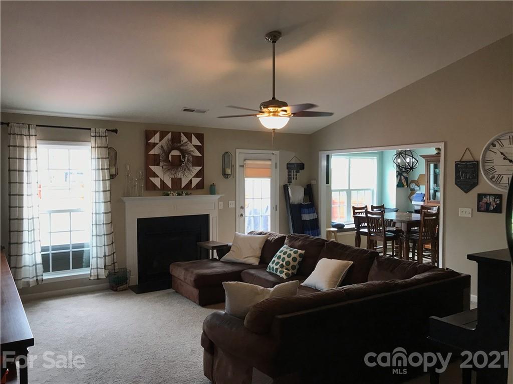 189 Pamlico Road Fletcher NC 28732