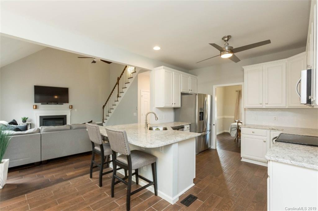 10940 Hellebore Road Charlotte NC 28213