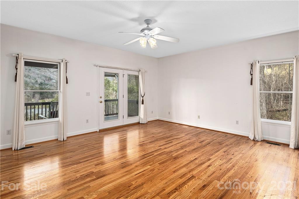 206 Blue Ridge Vista Asheville NC 28805