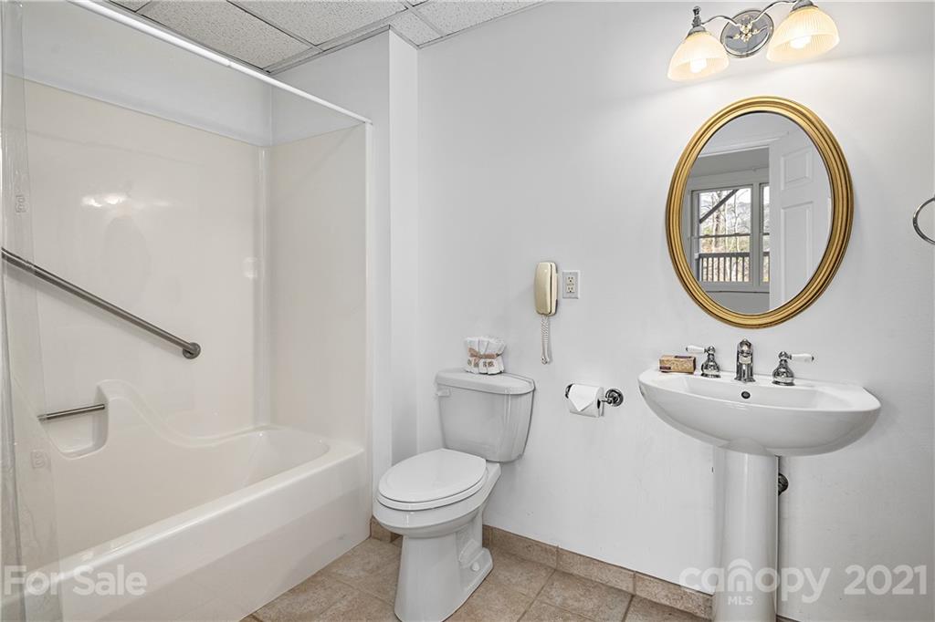 206 Blue Ridge Vista Asheville NC 28805