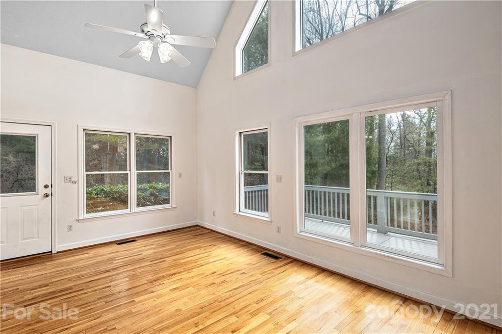 206 Blue Ridge Vista Asheville NC 28805