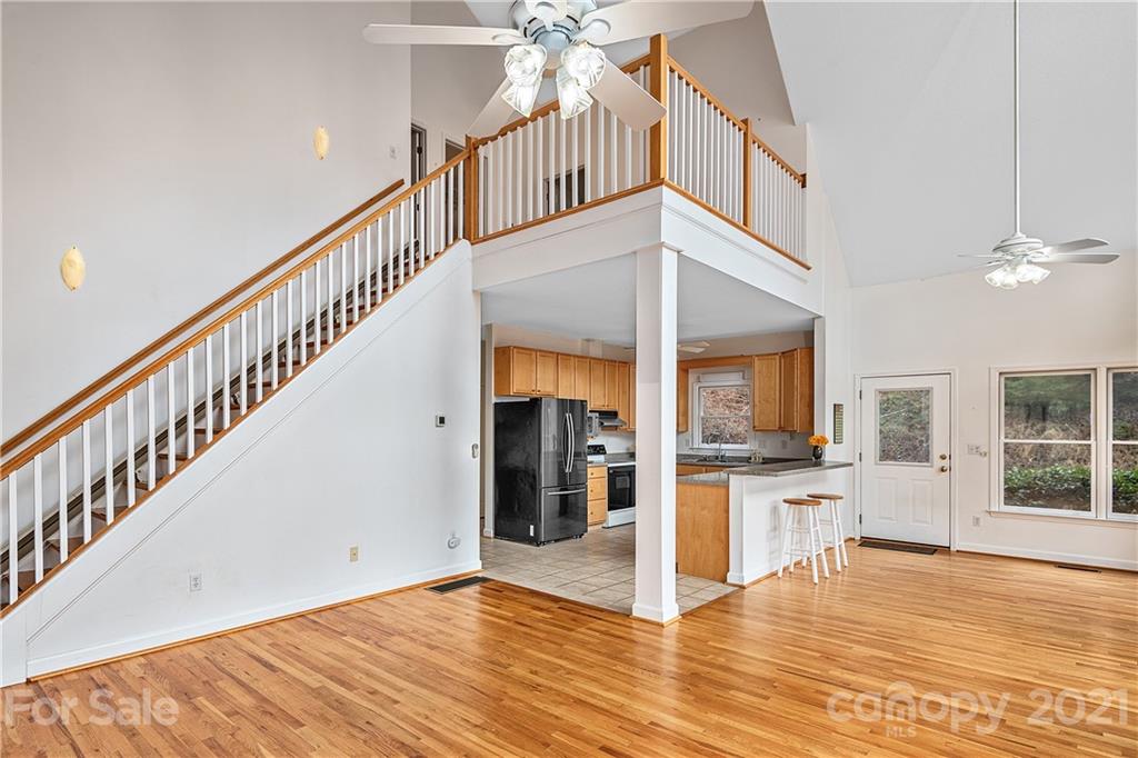 206 Blue Ridge Vista Asheville NC 28805