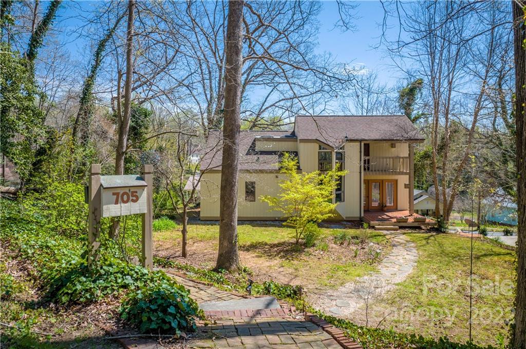 705 W Union Street Morganton NC 28655