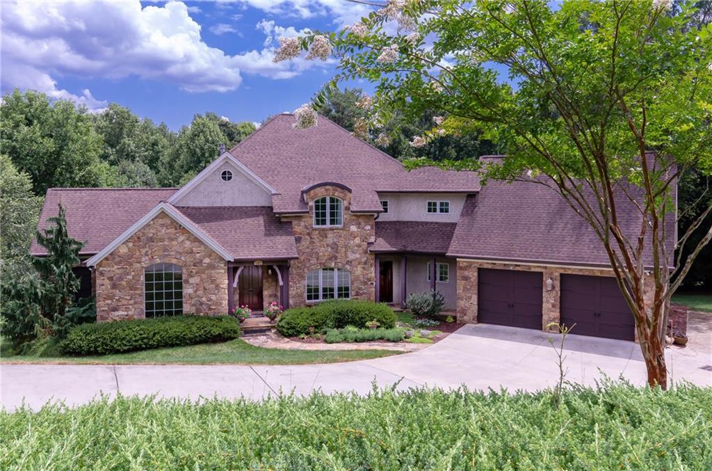651 32nd Avenue Drive Nw Hickory NC 28601