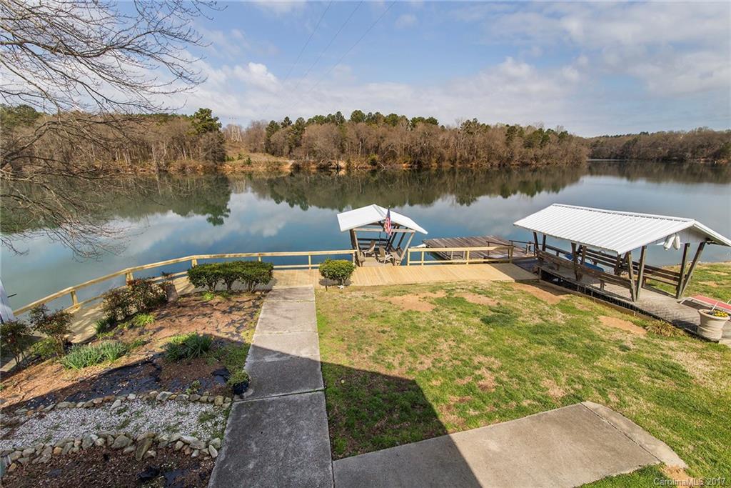 1909 Lake Drive Charlotte NC 28214