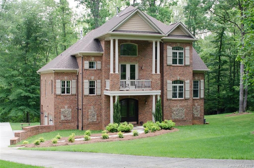 5029 Ardenwoods Drive Charlotte NC 28215