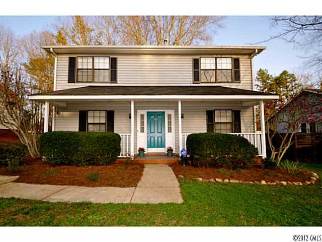 6228 Round Hill Road Charlotte NC 28211