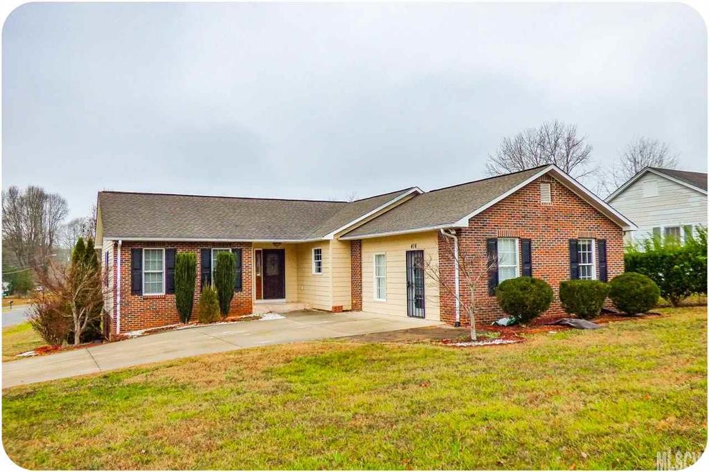 416 30th Avenue NW Hickory NC 28601