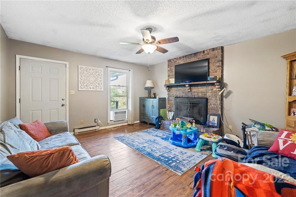 1 Beechwood Knoll Road Weaverville NC 28787