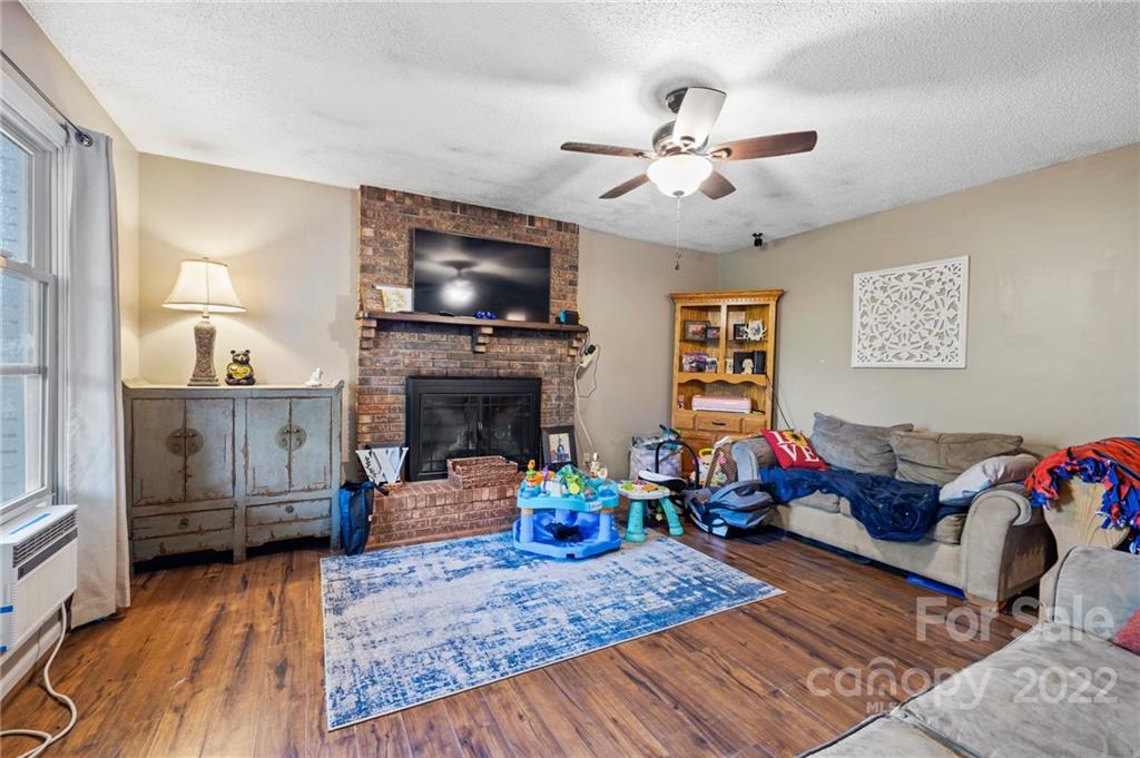 1 Beechwood Knoll Road Weaverville NC 28787