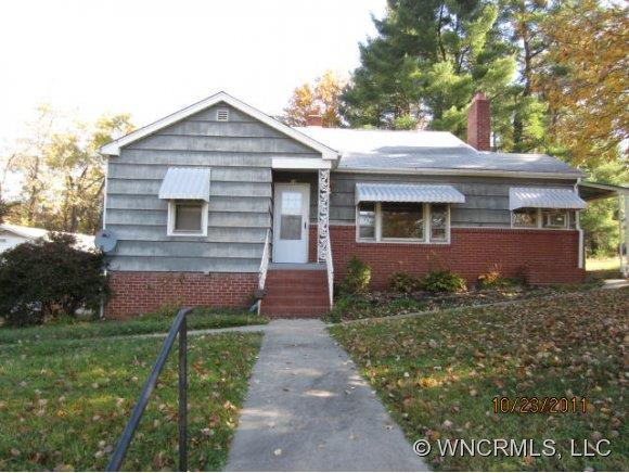 29 Star Ridge Road Canton NC 28716